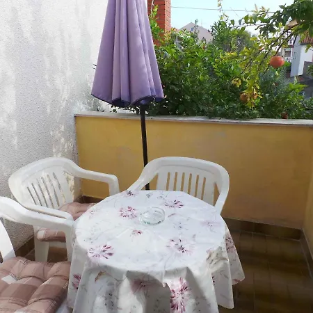 Apartamento 33 *